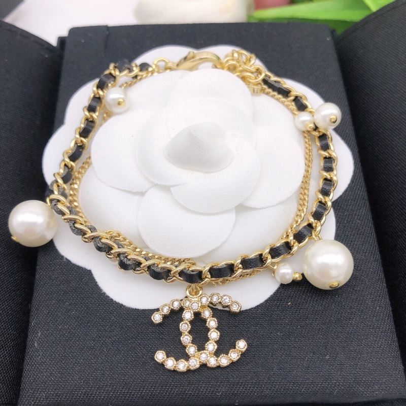 Ch**el necklaces